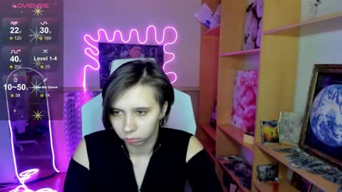 Snapshot of scarlet_sirenn chatting on 02/09/26, 07:23 Alexandra online show from 02/09/26, 07:23