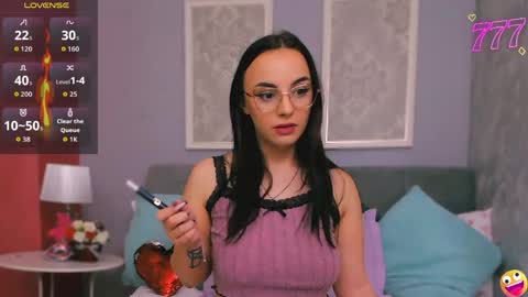 Snapshot of scarlet_vex chatting on 03/18/26, 06:11 Scarlet online show from 03/18/26, 06:11