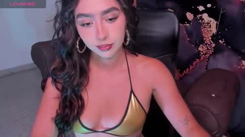 SCARLET online show from 11/19/25, 03:39