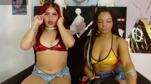Snapshot of scarletandroxanecs chatting on 10/16/25, 12:28 scarlet and roxane online show from 10/16/25, 12:28