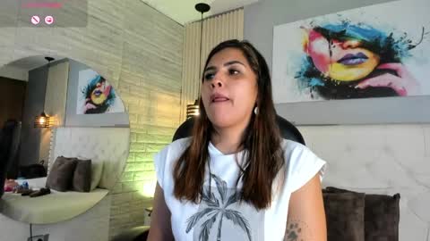 Scarlet online show from 04/13/26, 07:52