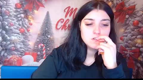 ScarletCargo online show from 12/20/25, 12:23