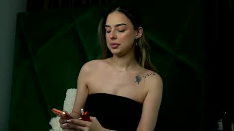 Scarlet online show from 02/28/26, 11:06