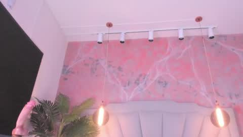 Snapshot of scarletdavis_ chatting on 05/11/26, 04:04 Scarlet Dayana online show from 05/11/26, 04:04