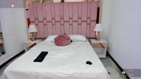 Scarlet online show from 01/05/26, 08:45