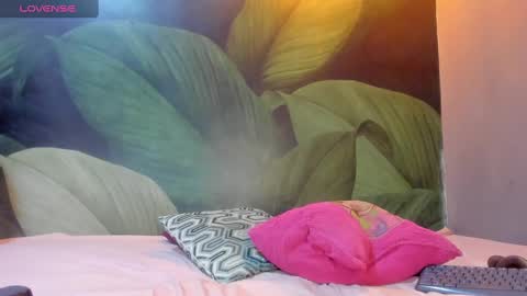 SCARLETH online show from 02/05/25, 02:51