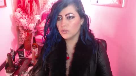 Snapshot of scarleth_bluee chatting on 12/16/25, 03:11 Scarleth online show from 12/16/25, 03:11