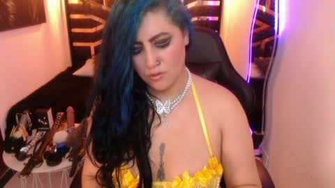 Snapshot of scarleth_bluee chatting on 05/22/26, 03:46 Scarleth online show from 05/22/26, 03:46