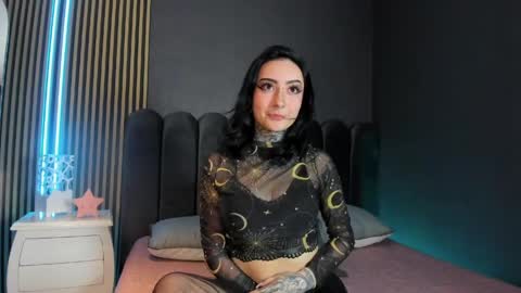 Snapshot of scarleth_fg_ chatting on 04/20/26, 11:17 Scarleth online show from 04/20/26, 11:17