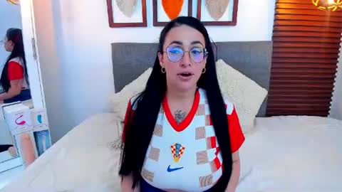 Snapshot of scarleth_swann chatting on 06/29/26, 03:57 scarleth online show from 06/29/26, 03:57