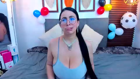 Snapshot of scarleth_swann chatting on 07/06/26, 03:47 scarleth online show from 07/06/26, 03:47