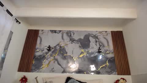 Snapshot of scarlethchannel chatting on 11/30/25, 01:26 Scarleth online show from 11/30/25, 01:26