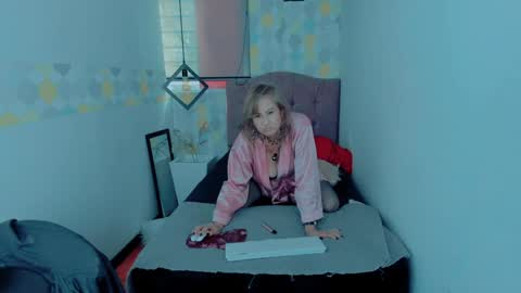 S C A R L E T online show from 12/21/24, 04:03