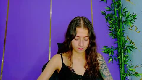 Denis online show from 09/28/25, 01:11