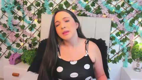 scarlet  online show from 02/06/26, 12:19