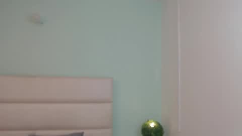 scarlet  online show from 03/01/26, 12:18