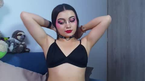 Snapshot of scarletmonroe1 chatting on 03/31/26, 03:12 Scarlet online show from 03/31/26, 03:12