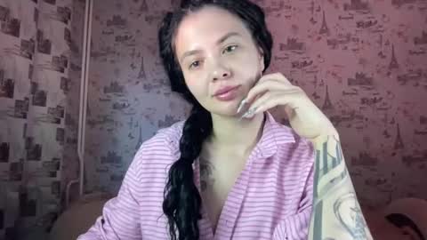 Snapshot of scarletpetal chatting on 09/29/25, 11:04 scarletpetal online show from 09/29/25, 11:04