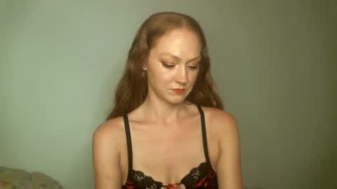 Scarlet Satine online show from 02/25/25, 08:58