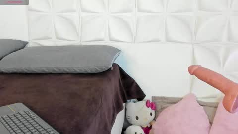 Scarlett online show from 09/30/25, 03:33