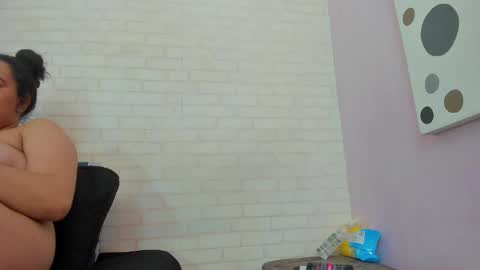 Scarlett 3 online show from 09/17/25, 03:08