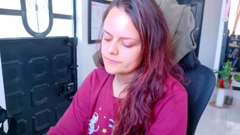 Snapshot of scarlett77_ chatting on 07/28/26, 04:27 Scarletland welcome online show from 07/28/26, 04:27