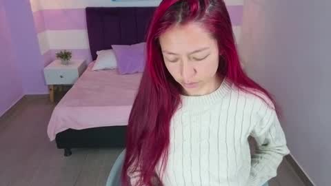 Snapshot of scarlett__bell chatting on 04/06/26, 01:12 Scarlett online show from 04/06/26, 01:12