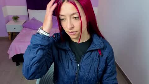 Snapshot of scarlett__bell chatting on 05/22/26, 12:00 Scarlett online show from 05/22/26, 12:00