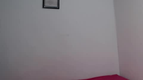 Snapshot of scarlett__cherry_ chatting on 04/16/26, 08:20 Scarlett online show from 04/16/26, 08:20