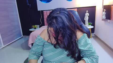  SCARLETT online show from 04/24/26, 02:47