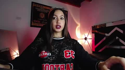 Scarlett online show from 09/22/25, 02:30