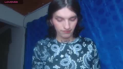 scarlet online show from 11/07/25, 06:19