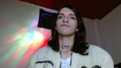 Snapshot of scarlett_crastrawberry chatting on 04/03/26, 02:20 scarlet online show from 04/03/26, 02:20