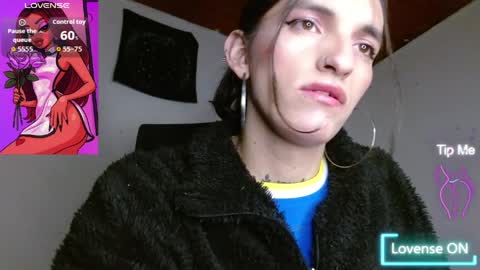 Snapshot of scarlett_crastrawberry chatting on 04/12/26, 09:09 scarlet online show from 04/12/26, 09:09