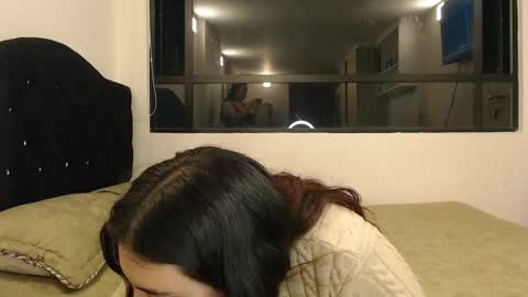 Snapshot of scarlett_evance chatting on 01/18/25, 03:53 Scarlett and Jazmin online show from 01/18/25, 03:53