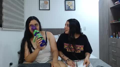 Snapshot of scarlett_evance chatting on 03/04/26, 06:19 Scarlett and Jazmin online show from 03/04/26, 06:19