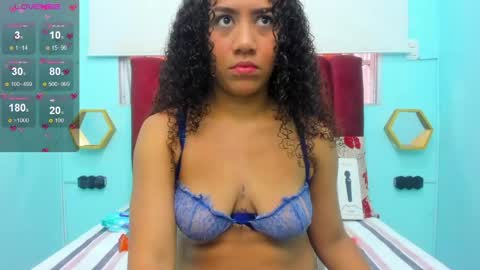 Snapshot of scarlett_fox20 chatting on 04/21/26, 11:27 scarlett_fox20 online show from 04/21/26, 11:27