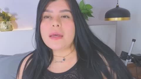 Snapshot of scarlett_grey_1 chatting on 03/20/26, 04:28 Scarlett online show from 03/20/26, 04:28