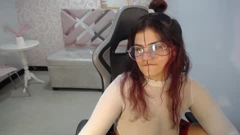 Snapshot of scarlett_jhonson_ch chatting on 06/25/26, 06:34 scarlett_jhonson_ch online show from 06/25/26, 06:34