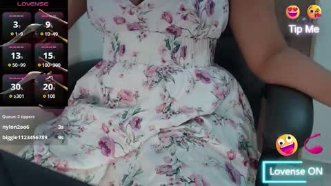 Snapshot of scarlett_liz chatting on 01/16/26, 05:06 Scarlett online show from 01/16/26, 05:06