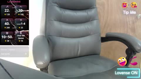 Snapshot of scarlett_liz chatting on 02/05/26, 08:35 Scarlett online show from 02/05/26, 08:35