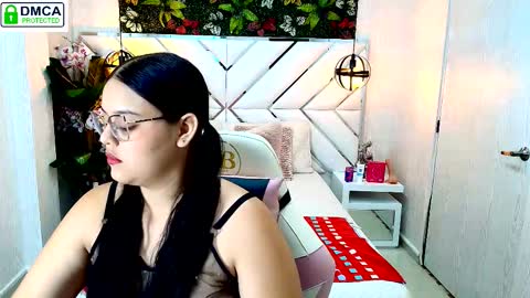 Snapshot of scarlett_montoya chatting on 01/17/26, 11:59 scarlett montoya online show from 01/17/26, 11:59