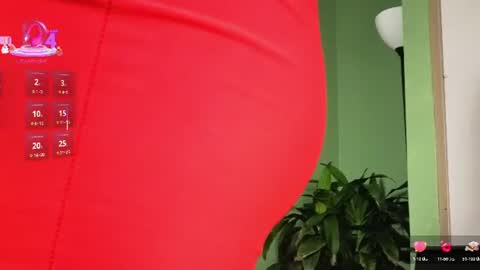 Snapshot of scarlett_moore_ chatting on 07/14/26, 02:45 Scarlett online show from 07/14/26, 02:45