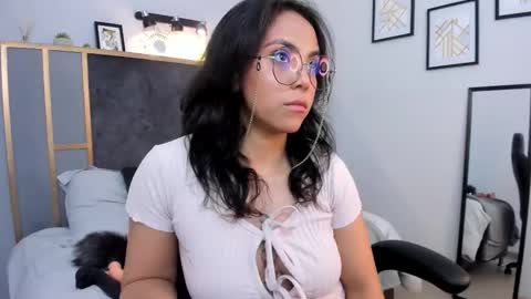 Scarllett online show from 11/30/25, 09:41