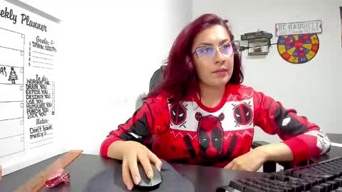 Snapshot of scarlett_sen chatting on 12/24/24, 06:28 Mistress Scarlett online show from 12/24/24, 06:28