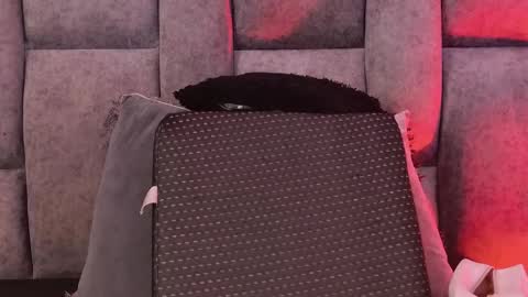 Snapshot of scarlett_sk chatting on 04/24/26, 08:55 Scarlet online show from 04/24/26, 08:55