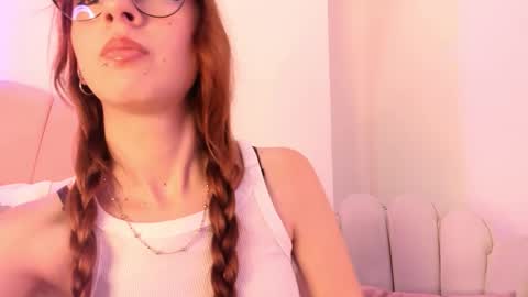 scarlett smith 3 online show from 10/14/25, 03:18