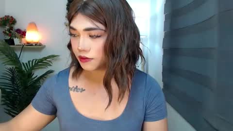    online show from 12/05/25, 10:57