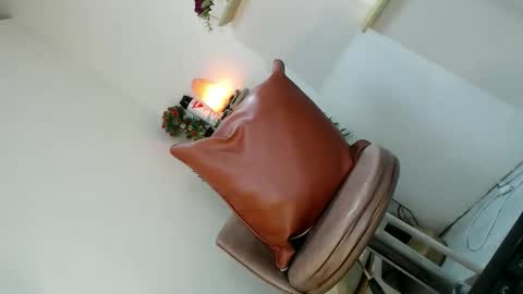 Snapshot of scarlett_sofia69 chatting on 03/10/26, 05:34 online show from 03/10/26, 05:34