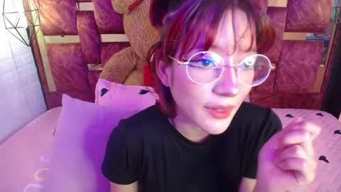Snapshot of scarlett_squerit chatting on 08/04/26, 02:30 scarlett_squerit online show from 08/04/26, 02:30